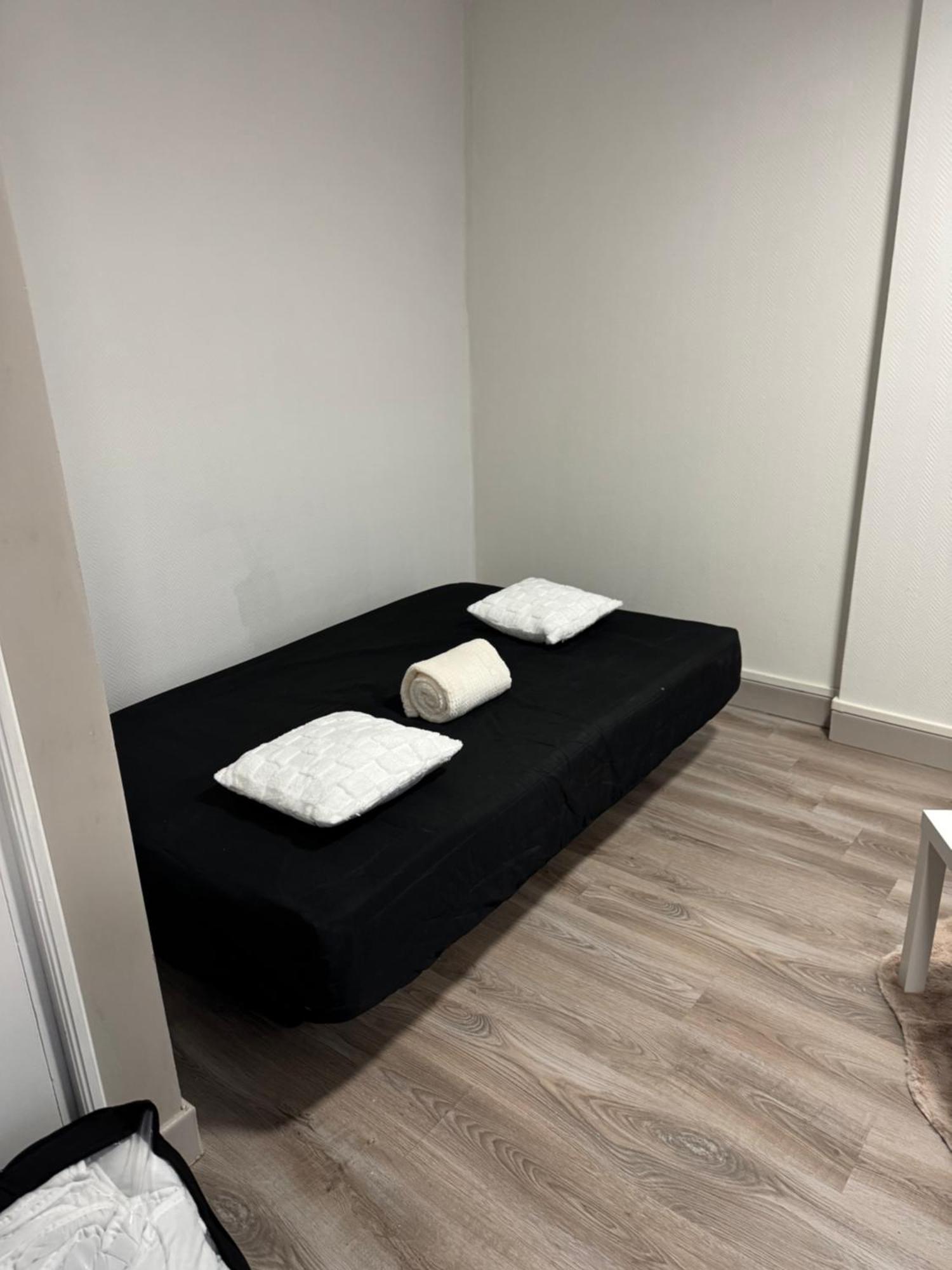 Plein Centre Apartment *